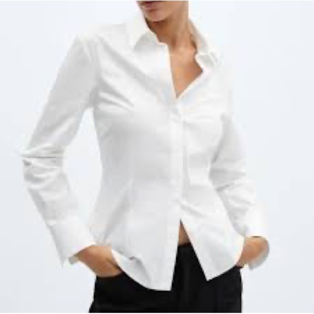 The Limited White Button-Up Shirt (M)